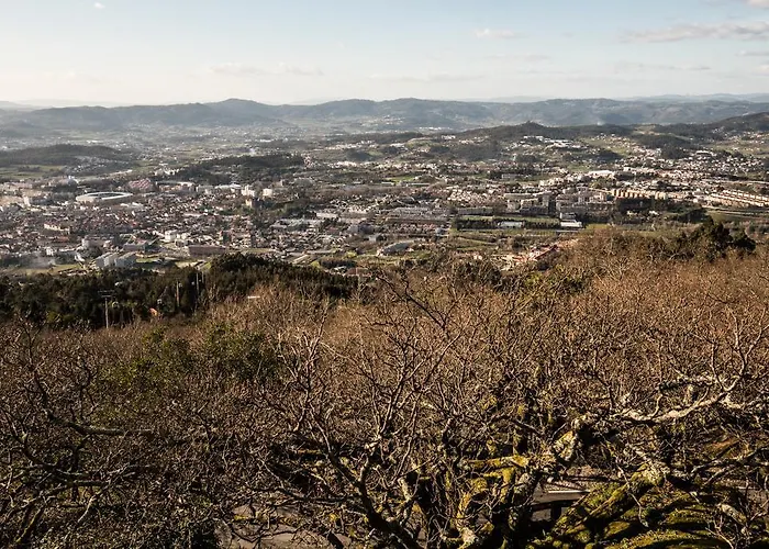 Da Penha 2* Guimarães